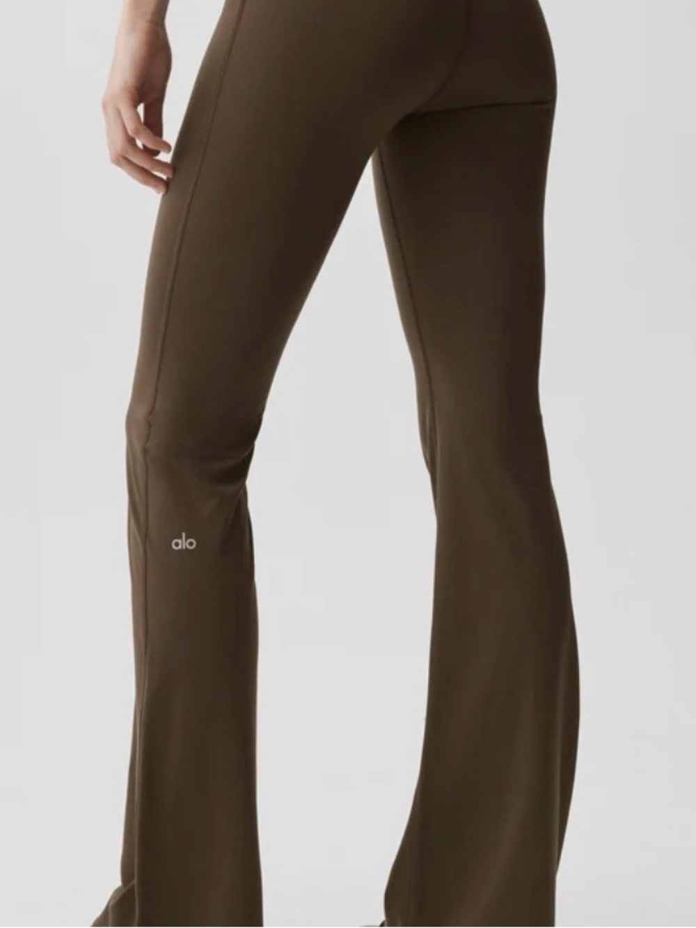 Alo Women’s Dar Purple Flared Leggings.Size Small